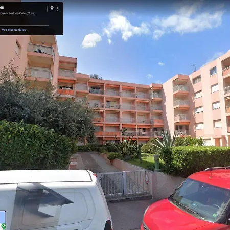 Avec Terrasse Sur Le Cap Martin, Proche Plages - Fr-1-196-337 Daire *